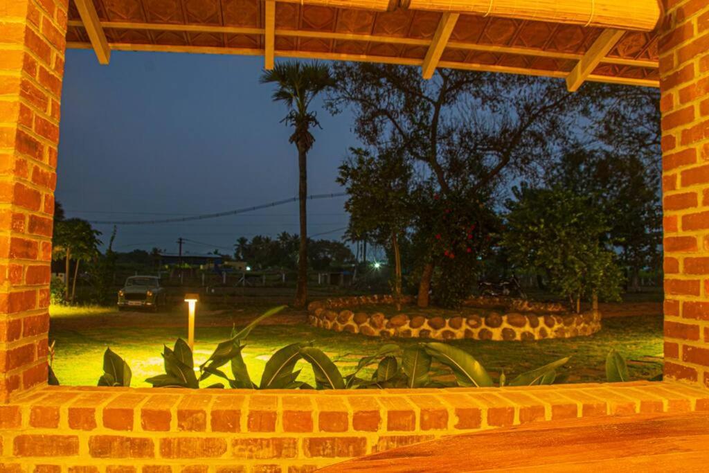 Holy Mountain Villa - Tiruvannāmalai 外观 照片