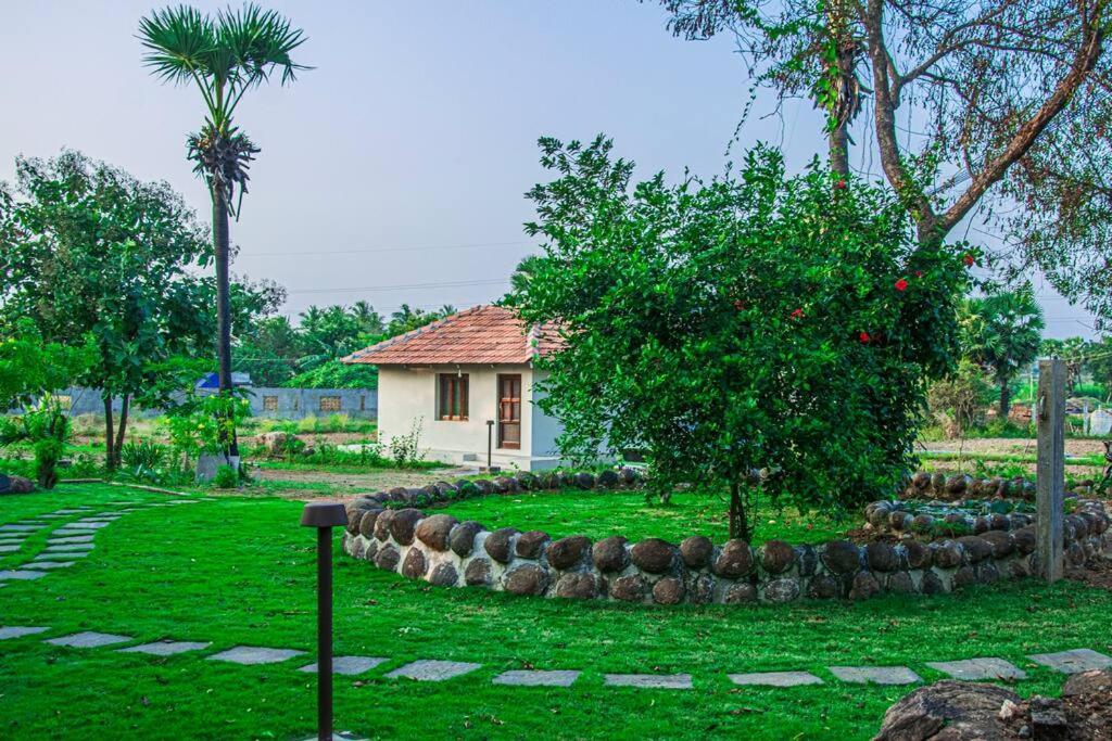 Holy Mountain Villa - Tiruvannāmalai 外观 照片